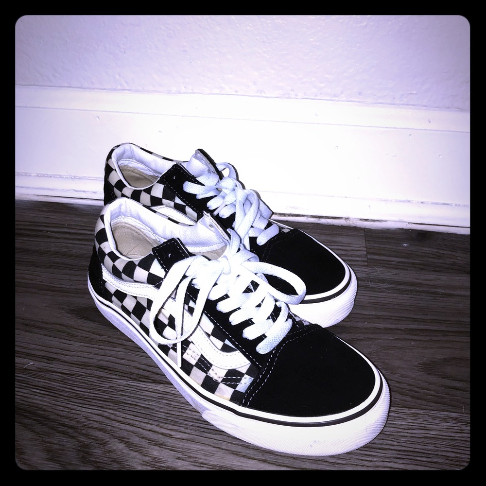 Checkered Old Skool Vans!!